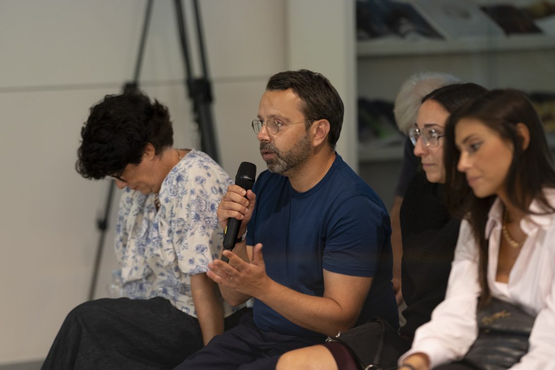 Thao Nguyen Phan in conversation with Jaap Guldemond, 2023 Courtesy Pirelli HangarBicocca Photo Lorenzo Palmieri