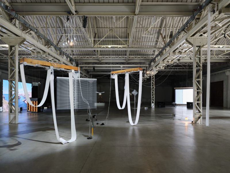 Yuko Mohri “Entanglements”
Veduta della mostra, Pirelli HangarBicocca, Milano, 2025 Courtesy l’artista e Pirelli HangarBicocca, Milano Foto Agostino Osio