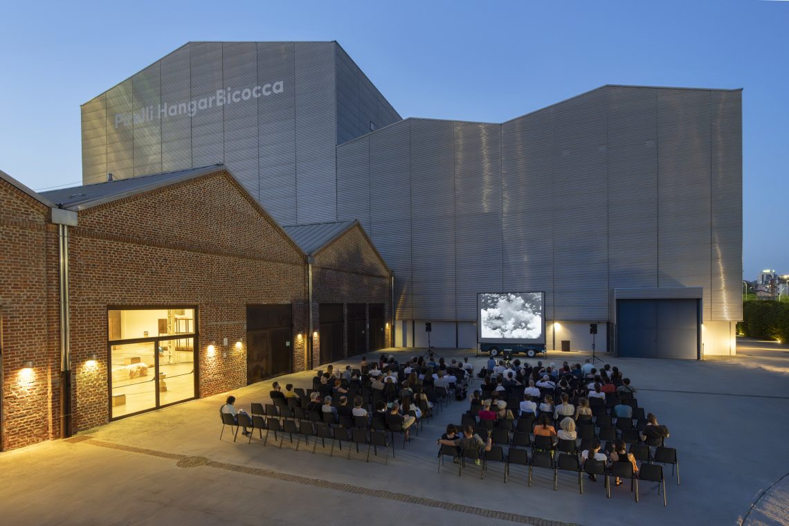 Imaginaries of the Atomic Age, an evening of talks and outdoor cinema. CROSSROADS (1976) by Bruce Conner, 2025 
Courtesy Pirelli HangarBicocca 
Photo Lorenzo Palmieri