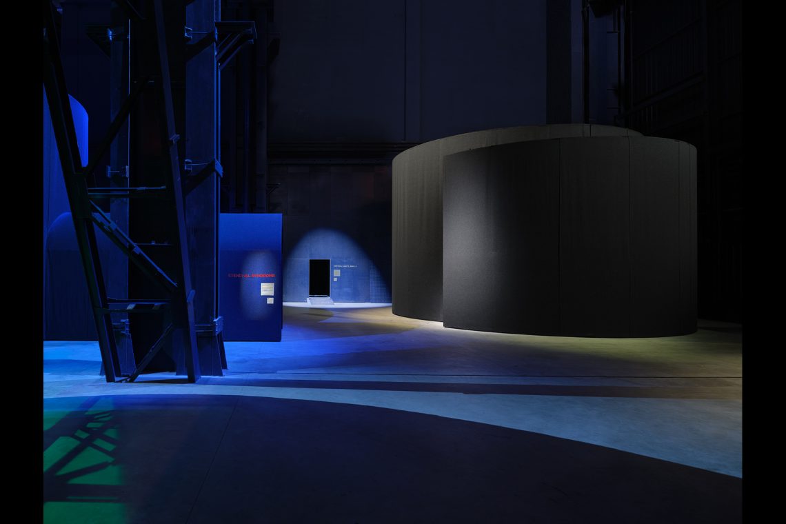 Nan Goldin “This Will Not End Well” Veduta della mostra, Pirelli HangarBicocca, Milano, 2025 © Nan Goldin Courtesy l’artista, Gagosian e Pirelli HangarBicocca, Milano Foto Agostino Osio