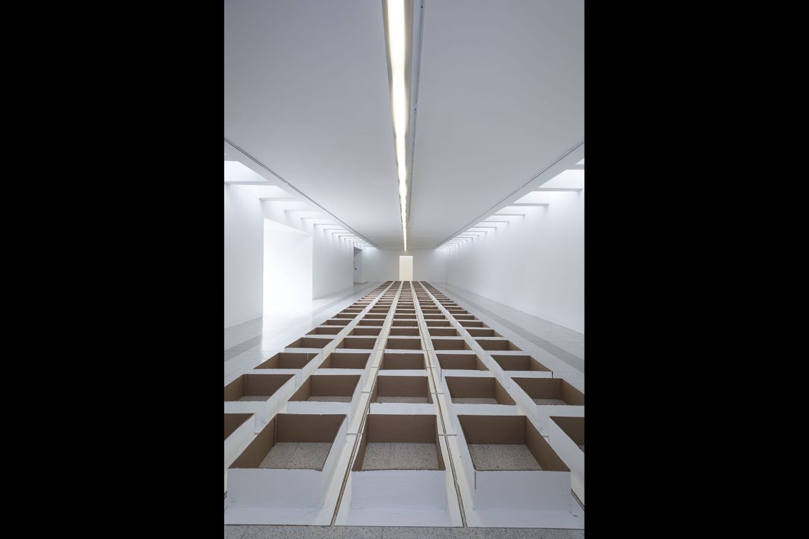 Carlos Bunga Reflejo, 2015 Installation view, “Desplazamientospsíquicos,” Museo de Arte de la Universidad Nacional de Colombia, Bogotá, 2015 Courtesy the artist and Museo de Arte de la Universidad Nacional de Colombia Photo Carlos Bunga