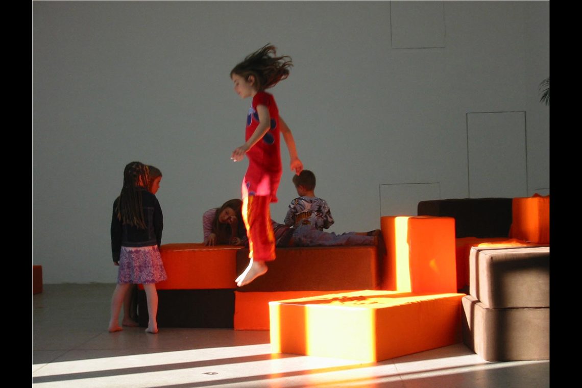 Rirkrit Tiravanija untitled 2002 (he promised), 2002 Veduta dell’installazione, Secession, Vienna, 2002 Solomon R. Guggenheim Museum, New York Courtesy l’artista Foto Matthias Hermann