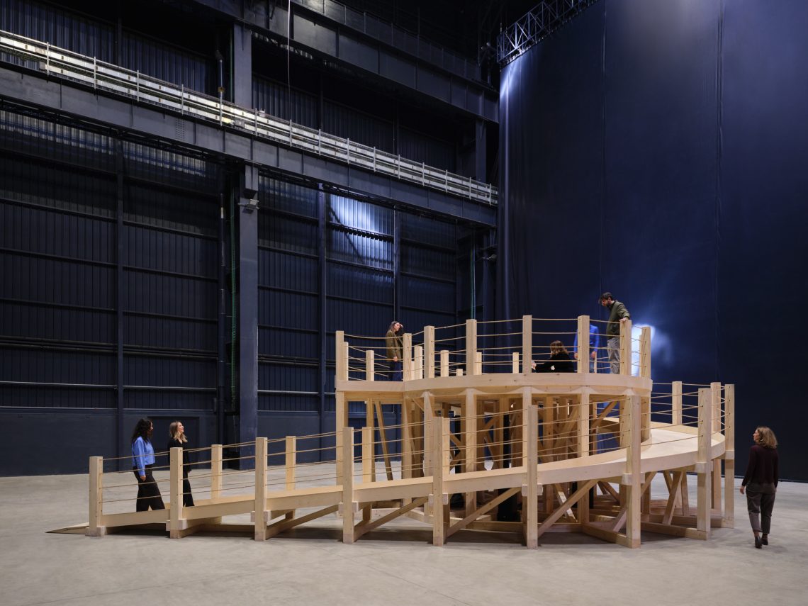 Rirkrit Tiravanija untitled 2026 (demo station no. 9), 2026 Veduta dell’installazione, Pirelli HangarBicocca, Milano, 2026 Courtesy l’artista e Pirelli HangarBicocca, Milano Foto Agostino Osio