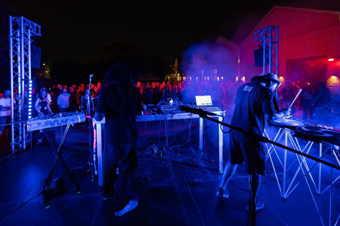 Milano Re-Mapped Summer Festival 2026. Nomadic creatures Takkak Takkak A cura di Armonika Courtesy gli artisti e Pirelli HangarBicocca, Milano 2026 Foto Lorenzo Palmieri