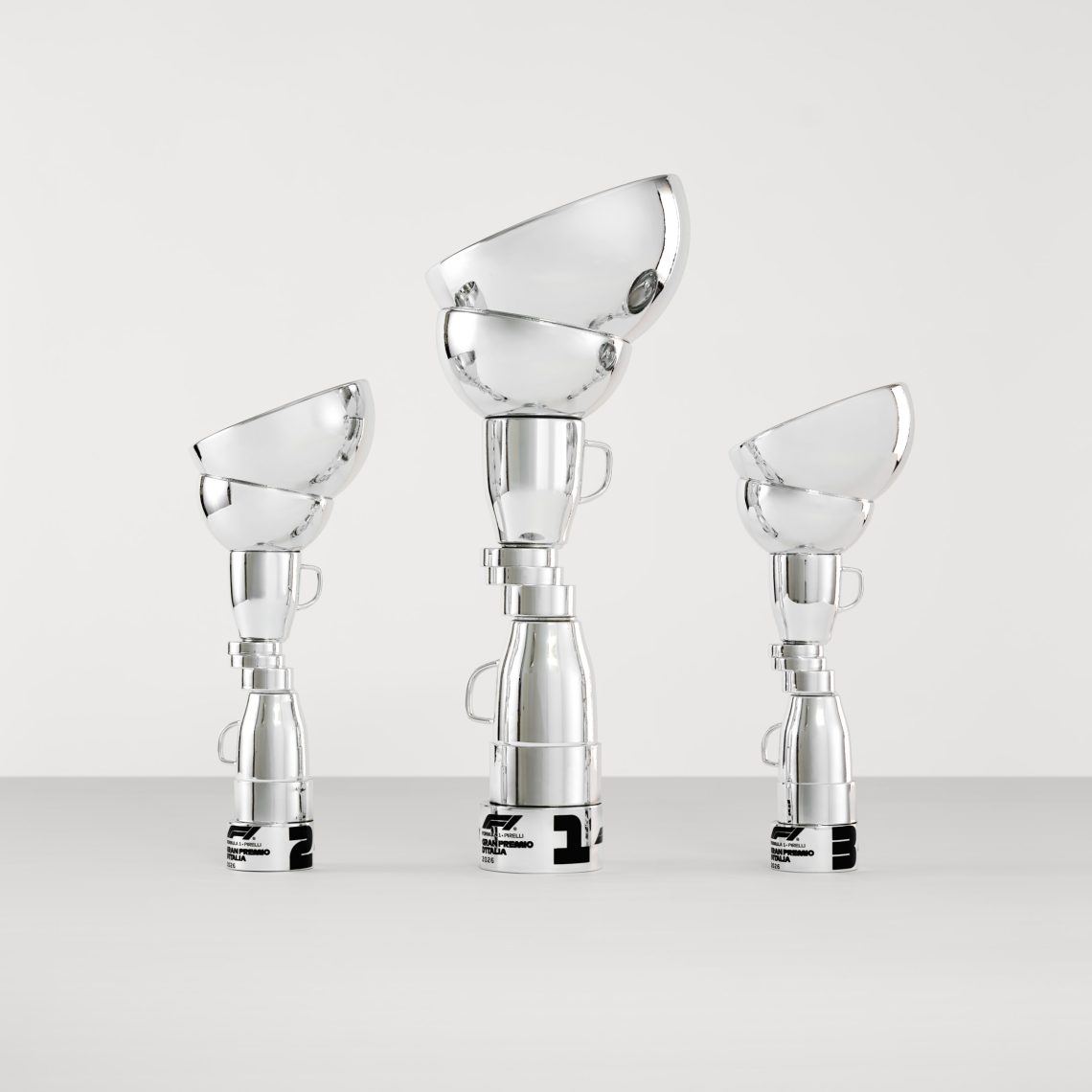 FRAGILE (2026) Trofeo del FORMULA 1 PIRELLI GRAN PREMIO D’ITALIA 2026 Realizzato dal duo artistico vedovamazzei (Simeone Crispino e Stella Scala) e commissionato da Pirelli con Pirelli HangarBicocca Courtesy gli artisti Foto Agostino Osio